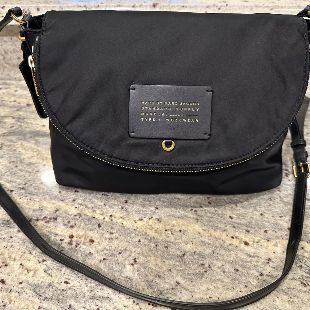 Marc By Marc Jacobs Womens Crossbody Black Nylon Flap Purse Bag